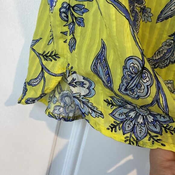 Loft Yellow with Blue Flowers Ruffle Sleeve Top Size Small - Picture 6 of 10